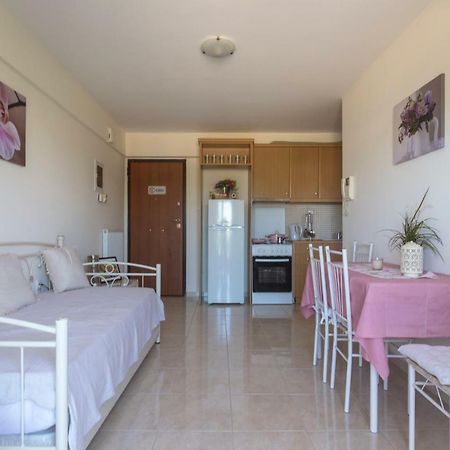 Lovely Apartment Xylokastro 2Nd Floor エクステリア 写真